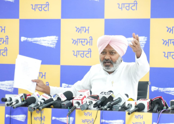 Congress ਅਤੇ BJP ਮਿਲੀਭੁਗਤ ਨਾਲ ਡਰੱਗ ਮਾਫੀਆ ਅਤੇ ਗੈਂਗਸਟਰਾਂ ਨੂੰ ਬਚਾ ਰਹੀਆਂ ਹਨ, ‘AAP’ ਕਿਸੇ ਵੀ ਤਰ੍ਹਾਂ ਦੀ ਧਮਕੀ ਅੱਗੇ ਨਹੀਂ ਝੁਕੇਗੀ: ਹਰਪਾਲ ਚੀਮਾ