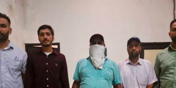 12000 ਰੁਪਏ ਰਿਸ਼ਵਤ ਲੈਂਦਾ ਸਹਾਇਕ Sub-Inspector Vigilance Bureau ਵੱਲੋਂ ਕਾਬੂ 12000 ਰੁਪਏ ਰਿਸ਼ਵਤ ਲੈਂਦਾ ਸਹਾਇਕ Sub-Inspector Vigilance Bureau ਵੱਲੋਂ ਕਾਬੂ