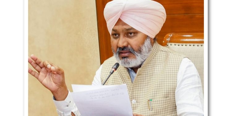PUNJAB: ਵਿੱਤ ਵਿਭਾਗ ਵੱਲੋਂ ਡੈਂਟਲ ਟੀਚਿੰਗ ਫੈਕਲਟੀ ਲਈ ਸੇਵਾਮੁਕਤੀ ਦੀ ਉਮਰ 65 ਸਾਲ ਤੱਕ ਵਧਾਉਣ ਨੂੰ ਪ੍ਰਵਾਨਗੀ – ਹਰਪਾਲ ਸਿੰਘ ਚੀਮਾ