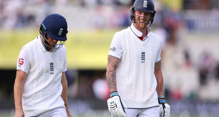 Manchester Test: ਪਹਿਲੀ ਪਾਰੀ ‘ਚ ਇੰਗਲੈਂਡ ਨੇ ਭਾਰਤ ਤੋਂ 186 ਦੌੜਾਂ ਦੀ ਲੀਡ ਲਈ Manchester Test: ਪਹਿਲੀ ਪਾਰੀ ‘ਚ ਇੰਗਲੈਂਡ ਨੇ ਭਾਰਤ ਤੋਂ 186 ਦੌੜਾਂ ਦੀ ਲੀਡ ਲਈ