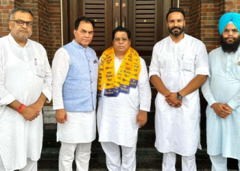 Political News: Congress ਦਾ ਵੱਡਾ ਆਗੂ ‘AAP’ ‘ਚ ਸ਼ਾਮਲ Political News: Congress ਦਾ ਵੱਡਾ ਆਗੂ ‘AAP’ ‘ਚ ਸ਼ਾਮਲ