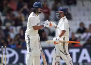 Lord Test Match: ਖੇਡ ਦਾ ਤੀਜਾ ਦਿਨ ਅੱਜ: ਭਾਰਤ ਨੇ 3 ਵਿਕਟਾਂ ਦੇ ਨੁਕਸਾਨ ‘ਤੇ 145 ਦੌੜਾਂ ਬਣਾਈਆਂ, ਅਜੇ ਵੀ 242 ਦੌੜਾਂ ਪਿੱਛੇ