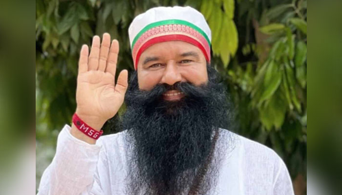 Big News: ਰਾਮ ਰਹੀਮ ਦੋ ਮਹੀਨਿਆਂ ਬਾਅਦ ਫਿਰ ਜੇਲ੍ਹ ਤੋਂ ਆਇਆ ਬਾਹਰ: ਫੇਰ ਮਿਲੀ ਫਰਲੋ