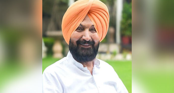 Political: ਇਸ ਲੀਡਰ ਨੇ ਅਕਾਲੀ ਦਲ ਨੂੰ ਕਿਹਾ ਅਲਵਿਦਾ, ਪੜ੍ਹੋ ਵੇਰਵਾ