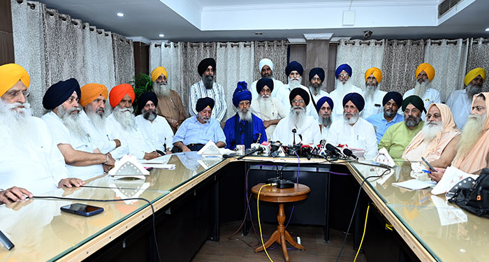 Sikh World: 350 ਸਾਲਾ ਸ਼ਹੀਦੀ ਸ਼ਤਾਬਦੀ ਸਮਾਗਮ: ਰਾਸ਼ਟਰਪਤੀ, PM, ਗ੍ਰਹਿ ਮੰਤਰੀ, ਚੀਫ਼ ਜਸਟਿਸ ਸਮੇਤ ਦੇਸ਼-ਵਿਦੇਸ਼ ਦੀਆਂ ਸ਼ਖ਼ਸ਼ੀਅਤਾਂ ਨੂੰ ਦਿੱਤਾ ਜਾਵੇਗਾ ਸੱਦਾ – SGPC Sikh World: 350 ਸਾਲਾ ਸ਼ਹੀਦੀ ਸ਼ਤਾਬਦੀ ਸਮਾਗਮ: ਰਾਸ਼ਟਰਪਤੀ, PM, ਗ੍ਰਹਿ ਮੰਤਰੀ, ਚੀਫ਼ ਜਸਟਿਸ ਸਮੇਤ ਦੇਸ਼-ਵਿਦੇਸ਼ ਦੀਆਂ ਸ਼ਖ਼ਸ਼ੀਅਤਾਂ ਨੂੰ ਦਿੱਤਾ ਜਾਵੇਗਾ ਸੱਦਾ – SGPC