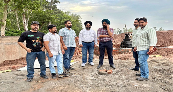 Punjab: 40 ਪਿੰਡਾਂ ਨੂੰ ਸਿੰਚਾਈ ਲਈ ਨਹਿਰੀ ਪਾਣੀ ਮੁਹੱਈਆ ਕਰਵਾਉਣ ਦਾ ਕੰਮ ਜੰਗੀ ਪੱਧਰ ’ਤੇ ਜਾਰੀ Punjab: 40 ਪਿੰਡਾਂ ਨੂੰ ਸਿੰਚਾਈ ਲਈ ਨਹਿਰੀ ਪਾਣੀ ਮੁਹੱਈਆ ਕਰਵਾਉਣ ਦਾ ਕੰਮ ਜੰਗੀ ਪੱਧਰ ’ਤੇ ਜਾਰੀ