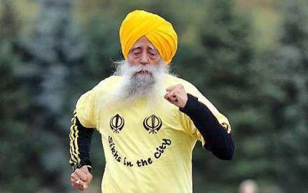 Fauja Singh : 114 ਸਾਲਾ ਮੈਰਾਥਨ ਦੌੜਾਕ ਫੌਜਾ ਸਿੰਘ ਦੀ ਸੜਕ ਹਾਦਸੇ ‘ਚ ਮੌਤ Fauja Singh : 114 ਸਾਲਾ ਮੈਰਾਥਨ ਦੌੜਾਕ ਫੌਜਾ ਸਿੰਘ ਦੀ ਸੜਕ ਹਾਦਸੇ ‘ਚ ਮੌਤ