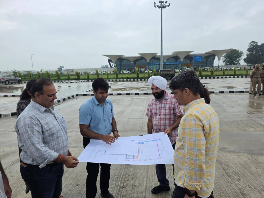 Ludhiana: ਹਲਵਾਰਾ ਅੰਤਰਰਾਸ਼ਟਰੀ ਹਵਾਈ ਅੱਡਾ ਲਾਂਚ ਲਈ ਤਿਆਰ: ਡਿਪਟੀ ਕਮਿਸ਼ਨਰ ਨੇ ਲਿਆ ਤਿਆਰੀਆਂ ਦਾ ਜਾਇਜ਼ਾ
