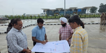 Ludhiana: ਹਲਵਾਰਾ ਅੰਤਰਰਾਸ਼ਟਰੀ ਹਵਾਈ ਅੱਡਾ ਲਾਂਚ ਲਈ ਤਿਆਰ: ਡਿਪਟੀ ਕਮਿਸ਼ਨਰ ਨੇ ਲਿਆ ਤਿਆਰੀਆਂ ਦਾ ਜਾਇਜ਼ਾ