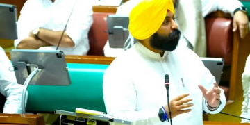 Punjab ਵਿਧਾਨ ਸਭਾ ਵਿਸ਼ੇਸ਼ ਸੈਸ਼ਨ: ਦੋ ਨਵੀਆਂ ਯੂਨੀਵਰਸਿਟੀਆਂ ਨੂੰ ਮਿਲੀ ਮਨਜ਼ੂਰੀ Punjab ਵਿਧਾਨ ਸਭਾ ਵਿਸ਼ੇਸ਼ ਸੈਸ਼ਨ: ਦੋ ਨਵੀਆਂ ਯੂਨੀਵਰਸਿਟੀਆਂ ਨੂੰ ਮਿਲੀ ਮਨਜ਼ੂਰੀ