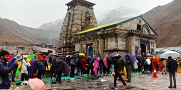 kedarnath Yatra: ਭਾਰੀ ਮੀਂਹ ਨੇ ਵਧਾਈਆਂ ਸ਼ਰਧਾਲੂਆਂ ਦੀਆਂ ਮੁਸ਼ਕਲਾਂ kedarnath Yatra: ਭਾਰੀ ਮੀਂਹ ਨੇ ਵਧਾਈਆਂ ਸ਼ਰਧਾਲੂਆਂ ਦੀਆਂ ਮੁਸ਼ਕਲਾਂ