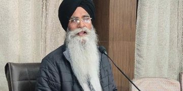 Latest News: ਰਾਜਸਥਾਨ ਸਰਕਾਰ ਵੱਲੋਂ ਪ੍ਰੀਖਿਆਵਾਂ ‘ਚ ਸਿੱਖ ਵਿਦਿਆਰਥੀਆਂ ਨੂੰ ਕਕਾਰ ਪਾਉਣ ਦੀ ਮਨਜ਼ੂਰੀ ’ਤੇ ਐਡਵੋਕੇਟ ਧਾਮੀ ਦਾ ਬਿਆਨ ਆਇਆ ਸਾਹਮਣੇ Latest News: ਰਾਜਸਥਾਨ ਸਰਕਾਰ ਵੱਲੋਂ ਪ੍ਰੀਖਿਆਵਾਂ ‘ਚ ਸਿੱਖ ਵਿਦਿਆਰਥੀਆਂ ਨੂੰ ਕਕਾਰ ਪਾਉਣ ਦੀ ਮਨਜ਼ੂਰੀ ’ਤੇ ਐਡਵੋਕੇਟ ਧਾਮੀ ਦਾ ਬਿਆਨ ਆਇਆ ਸਾਹਮਣੇ