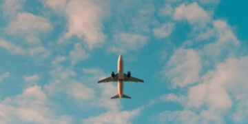 Middle East War Impact: ਭਾਰਤੀ ਏਅਰਲਾਈਨਾਂ ਨੇ ਕਿਰਾਏ ਵਧਾਏ