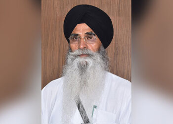 Punjab: ਮੱਧ ਪ੍ਰਦੇਸ਼ ’ਚ ਪ੍ਰੀਖਿਆ ਦੌਰਾਨ ਅੰਮ੍ਰਿਤਧਾਰੀ ਬੱਚੀ ਦੀ ਲੁਹਾਈ ਗਈ ਦਸਤਾਰ ਤੇ ਕਿਰਪਾਨ: SGPC ਪ੍ਰਧਾਨ ਨੇ ਦੱਸਿਆ ਮੰਦਭਾਗਾ Punjab: ਮੱਧ ਪ੍ਰਦੇਸ਼ ’ਚ ਪ੍ਰੀਖਿਆ ਦੌਰਾਨ ਅੰਮ੍ਰਿਤਧਾਰੀ ਬੱਚੀ ਦੀ ਲੁਹਾਈ ਗਈ ਦਸਤਾਰ ਤੇ ਕਿਰਪਾਨ: SGPC ਪ੍ਰਧਾਨ ਨੇ ਦੱਸਿਆ ਮੰਦਭਾਗਾ