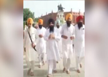 Sri Darbar Sahib ਪਹੁੰਚੇ ਪੰਜਾਬ ਦੇ ਸਿੱਖਿਆ ਮੰਤਰੀ: ਅਕਾਲ ਤਖ਼ਤ ਸਾਹਿਬ ਅੱਗੇ ਹੋਣਗੇ ਪੇਸ਼