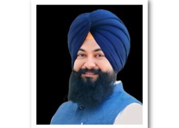 SC Commission ਵਲੋਂ Jalandhar ਦੇ ਰਾਮਾਨੰਦ ਚੌਕ ਵਿਚੋਂ ਬੋਰਡ ਪੁੱਟਣ ਸਬੰਧੀ ਪੁਲਿਸ ਕਮਿਸ਼ਨਰ ਅਤੇ ਕਮਿਸ਼ਨਰ ਨਗਰ ਨਿਗਮ Jalandhar ਤੋਂ ਰਿਪੋਰਟ ਤਲਬ