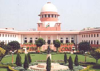 Relationships Age Limit: ਸਹਿਮਤੀ ਨਾਲ ਸੰਬੰਧ ਬਣਾਉਣ ਦੀ ਉਮਰ 18 ਤੋਂ ਘਟਾ ਕੇ 16 ਕਰਨ ਦੀ ਮੰਗ: ਸੁਪਰੀਮ ਕੋਰਟ ਵਿੱਚ ਸੁਣਵਾਈ ਅੱਜ Relationships Age Limit: ਸਹਿਮਤੀ ਨਾਲ ਸੰਬੰਧ ਬਣਾਉਣ ਦੀ ਉਮਰ 18 ਤੋਂ ਘਟਾ ਕੇ 16 ਕਰਨ ਦੀ ਮੰਗ: ਸੁਪਰੀਮ ਕੋਰਟ ਵਿੱਚ ਸੁਣਵਾਈ ਅੱਜ