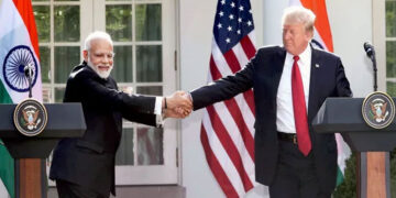 Donald Trump ਨੇ ਭਾਰਤ ਸਮੇਤ 92 ਦੇਸ਼ਾਂ ‘ਤੇ ਲਗਾਇਆ ਟੈਰਿਫ: ਟੈਰਿਫ ਸੂਚੀ ਵਿੱਚ ਚੀਨ ਦਾ ਨਾਮ ਨਹੀਂ Donald Trump ਨੇ ਭਾਰਤ ਸਮੇਤ 92 ਦੇਸ਼ਾਂ ‘ਤੇ ਲਗਾਇਆ ਟੈਰਿਫ: ਟੈਰਿਫ ਸੂਚੀ ਵਿੱਚ ਚੀਨ ਦਾ ਨਾਮ ਨਹੀਂ