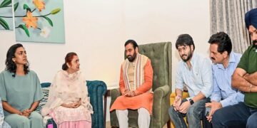 Punjab: ਮਰਹੂਮ ਪੰਜਾਬੀ ਕਲਾਕਾਰ ਜਸਵਿੰਦਰ ਭੱਲਾ ਦੇ ਗ੍ਰਹਿ ਵਿਖੇ ਪੁੱਜੇ ਹਰਿਆਣਾ CM ਨਾਇਬ ਸਿੰਘ ਸੈਣੀ