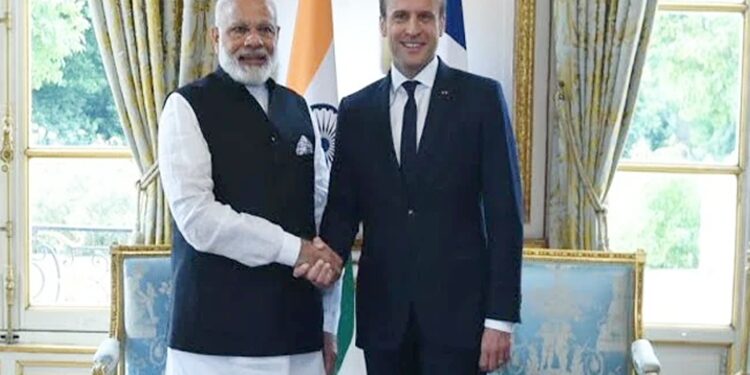 PM ਮੋਦੀ ਨੇ ਫਰਾਂਸ ਦੇ ਰਾਸ਼ਟਰਪਤੀ ਇਮੈਨੁਅਲ ਮੈਕਰੋਨ ਨਾਲ ਫ਼ੋਨ ‘ਤੇ ਕੀਤੀ ਗੱਲਬਾਤ
