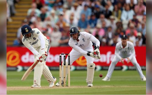 Cricket : ਭਾਰਤ ਅਤੇ ਇੰਗਲੈਂਡ ਵਿਚਕਾਰ ਐਂਡਰਸਨ-ਤੇਂਦੁਲਕਰ ਟਰਾਫੀ 2025 ਦਾ ਆਖਰੀ ਮੈਚ ਜਾਰੀ Cricket : ਭਾਰਤ ਅਤੇ ਇੰਗਲੈਂਡ ਵਿਚਕਾਰ ਐਂਡਰਸਨ-ਤੇਂਦੁਲਕਰ ਟਰਾਫੀ 2025 ਦਾ ਆਖਰੀ ਮੈਚ ਜਾਰੀ