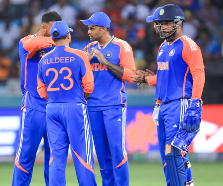 Asia Cup 2025 : T20 ਏਸ਼ੀਆ ਕੱਪ ‘ਚ ਭਾਰਤ ਦੀ ਸ਼ਾਨਦਾਰ ਸ਼ੁਰੂਆਤ ; UAE ਨੂੰ 9 ਵਿਕਟਾਂ ਨਾਲ ਹਰਾਇਆ Asia Cup 2025 : T20 ਏਸ਼ੀਆ ਕੱਪ ‘ਚ ਭਾਰਤ ਦੀ ਸ਼ਾਨਦਾਰ ਸ਼ੁਰੂਆਤ ; UAE ਨੂੰ 9 ਵਿਕਟਾਂ ਨਾਲ ਹਰਾਇਆ