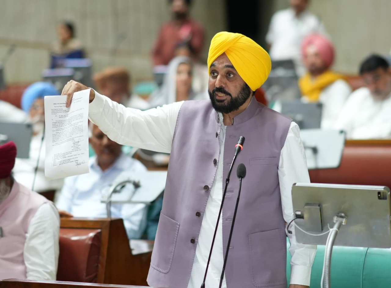 PUNJAB: ਹੜ੍ਹਾਂ ਦੇ ਮੁੱਦੇ ’ਤੇ ਸਿਆਸਤ ਖੇਡਣ ਤੋਂ ਬਾਜ਼ ਨਾ ਆਈਆਂ ਵਿਰੋਧੀ ਪਾਰਟੀਆਂ - ਮੁੱਖ ਮੰਤਰੀ ਵੱਲੋਂ ਸਖਤ ਆਲੋਚਨਾ