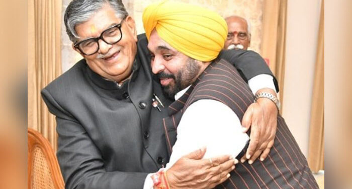 Punjab ਗਵਰਨਰ ਨੂੰ ਮਿਲਣਗੇ CM ਭਗਵੰਤ ਮਾਨ Punjab ਗਵਰਨਰ ਨੂੰ ਮਿਲਣਗੇ CM ਭਗਵੰਤ ਮਾਨ