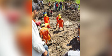 Tragedy News: ਕੁੱਲੂ ‘ਚ Landslide ਕਾਰਨ ਇੱਕ ਪਰਿਵਾਰ ਦੇ 5 ਮੈਂਬਰਾਂ ਦੀ ਮੌਤ