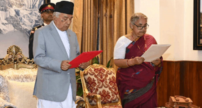 Nepal First Woman PM: ਨੇਪਾਲ ‘ਚ 6 ਮਹੀਨਿਆਂ ਵਿੱਚ ਚੋਣਾਂ ਕਰਵਾਏਗੀ ਸੁਸ਼ੀਲਾ ਕਾਰਕੀ: ਭਾਰਤੀ ਰਾਜਦੂਤ ਨੇ PM ਬਣਨ ‘ਤੇ ਦਿੱਤੀ ਵਧਾਈ Nepal First Woman PM: ਨੇਪਾਲ ‘ਚ 6 ਮਹੀਨਿਆਂ ਵਿੱਚ ਚੋਣਾਂ ਕਰਵਾਏਗੀ ਸੁਸ਼ੀਲਾ ਕਾਰਕੀ: ਭਾਰਤੀ ਰਾਜਦੂਤ ਨੇ PM ਬਣਨ ‘ਤੇ ਦਿੱਤੀ ਵਧਾਈ