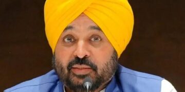 PUNJAB : ਮੁੱਖ ਮੰਤਰੀ ਭਗਵੰਤ ਮਾਨ ਦੀ ਵਿਗੜੀ ਸਿਹਤ ; ਮੋਹਾਲੀ ਦੇ ਫੋਰਟਿਸ ਹਸਪਤਾਲ ਵਿੱਚ ਦਾਖਲ PUNJAB : ਮੁੱਖ ਮੰਤਰੀ ਭਗਵੰਤ ਮਾਨ ਦੀ ਵਿਗੜੀ ਸਿਹਤ ; ਮੋਹਾਲੀ ਦੇ ਫੋਰਟਿਸ ਹਸਪਤਾਲ ਵਿੱਚ ਦਾਖਲ