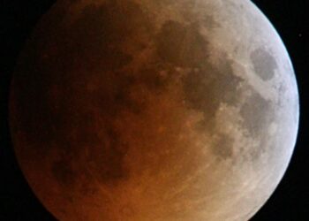 Chandra Grahan : ਭਾਰਤ ਵਿੱਚ ਅੱਜ ਲੱਗੇਗਾ ਸਾਲ ਦਾ ਆਖਰੀ ਚੰਦਰ ਗ੍ਰਹਿਣ