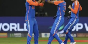 Asia Cup : ਭਾਰਤ ਤੇ ਪਾਕਿਸਤਾਨ ਵਿਚਾਲੇ ਮੁਕਾਬਲਾ ਜਾਰੀ ; 14 ਓਵਰਾਂ ‘ਚ ਪਾਕਿਸਤਾਨ ਨੇ ਗਵਾਈਆਂ 6 ਵਿਕਟਾਂ Asia Cup : ਭਾਰਤ ਤੇ ਪਾਕਿਸਤਾਨ ਵਿਚਾਲੇ ਮੁਕਾਬਲਾ ਜਾਰੀ ; 14 ਓਵਰਾਂ ‘ਚ ਪਾਕਿਸਤਾਨ ਨੇ ਗਵਾਈਆਂ 6 ਵਿਕਟਾਂ