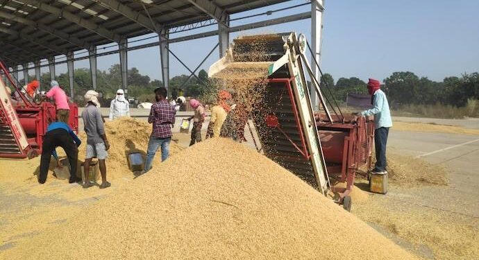 PUNJAB : ਪੰਜਾਬ ‘ਚ ਅੱਜ ਤੋਂ ਸ਼ੁਰੂ ਹੋ ਰਹੀ ਹੈ ਝੋਨੇ ਦੀ ਖਰੀਦ PUNJAB : ਪੰਜਾਬ ‘ਚ ਅੱਜ ਤੋਂ ਸ਼ੁਰੂ ਹੋ ਰਹੀ ਹੈ ਝੋਨੇ ਦੀ ਖਰੀਦ