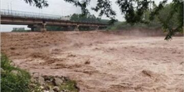 Punjab Floods : ਘੱਗਰ ’ਚ ਪਾਣੀ ਦਾ ਪੱਧਰ ਪਹੁੰਚਿਆ ਖ਼ਤਰੇ ਦੇ ਨਿਸ਼ਾਨ ਦੇ ਨੇੜੇ Punjab Floods : ਘੱਗਰ ’ਚ ਪਾਣੀ ਦਾ ਪੱਧਰ ਪਹੁੰਚਿਆ ਖ਼ਤਰੇ ਦੇ ਨਿਸ਼ਾਨ ਦੇ ਨੇੜੇ