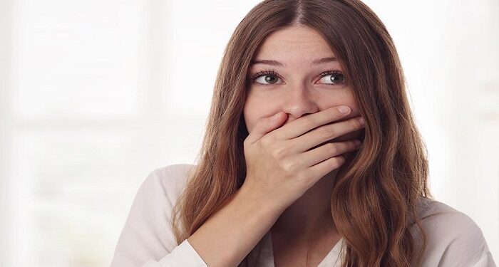 Health Tips : ਪਾਣੀ ਪੀਣ ਤੋਂ ਬਾਅਦ ਵੀ ਵਾਰ-ਵਾਰ ਆ ਰਹੀ ਹਿਚਕੀ? ਇਹ ਸਧਾਰਨ ਘਰੇਲੂ ਤਰੀਕਾ ਤੁਰੰਤ ਦੇਵੇਗਾ ਰਾਹਤ