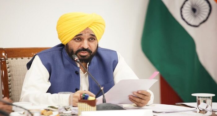 Punjab ਸਰਕਾਰ ਨੇ ਬਿਜਲੀ ਖੇਤਰ ਨੂੰ ਮਜ਼ਬੂਤ ਕਰਨ ਲਈ ਚੁੱਕੇ ਦੋ ਵੱਡੇ ਕਦਮ; ਪੜ੍ਹੋ ਵੇਰਵਾ Punjab ਸਰਕਾਰ ਨੇ ਬਿਜਲੀ ਖੇਤਰ ਨੂੰ ਮਜ਼ਬੂਤ ਕਰਨ ਲਈ ਚੁੱਕੇ ਦੋ ਵੱਡੇ ਕਦਮ; ਪੜ੍ਹੋ ਵੇਰਵਾ