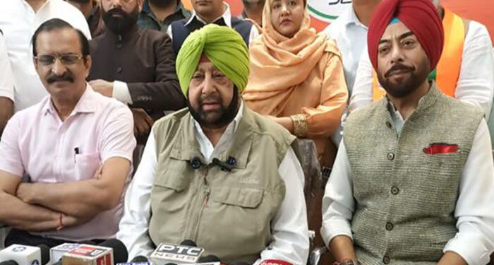 Punjab Politics: ਅਕਾਲੀ-ਭਾਜਪਾ ਗਠਜੋੜ ਨੂੰ ਲੈ ਕੇ ਕੈਪਟਨ ਅਮਰਿੰਦਰ ਸਿੰਘ ਨੇ ਦਿੱਤਾ ਵੱਡਾ ਬਿਆਨ Punjab Politics: ਅਕਾਲੀ-ਭਾਜਪਾ ਗਠਜੋੜ ਨੂੰ ਲੈ ਕੇ ਕੈਪਟਨ ਅਮਰਿੰਦਰ ਸਿੰਘ ਨੇ ਦਿੱਤਾ ਵੱਡਾ ਬਿਆਨ