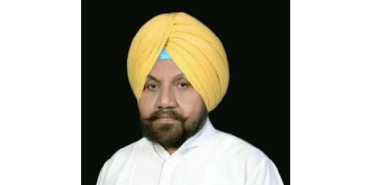 Latest News: ਸੂਬੇ ਦੀਆਂ ਮੰਡੀਆਂ ਵਿੱਚ 9.62 ਲੱਖ ਮੀਟ੍ਰਿਕ ਟਨ ਝੋਨੇ ਦੀ ਹੋਈ ਆਮਦ – ਹਰਚੰਦ ਸਿੰਘ ਬਰਸਟ Latest News: ਸੂਬੇ ਦੀਆਂ ਮੰਡੀਆਂ ਵਿੱਚ 9.62 ਲੱਖ ਮੀਟ੍ਰਿਕ ਟਨ ਝੋਨੇ ਦੀ ਹੋਈ ਆਮਦ – ਹਰਚੰਦ ਸਿੰਘ ਬਰਸਟ