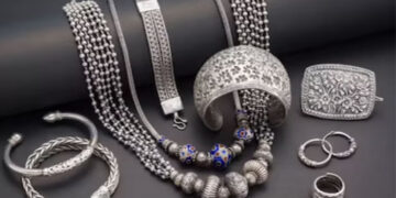 Silver Price: ਚਾਂਦੀ ਦੋ ਦਿਨਾਂ ਵਿੱਚ ₹10,000 ਹੋਈ ਸਸਤੀ: 20 ਦਿਨਾਂ ਵਿੱਚ ₹35,666 ਵਧੀ ਸੀ ਕੀਮਤ