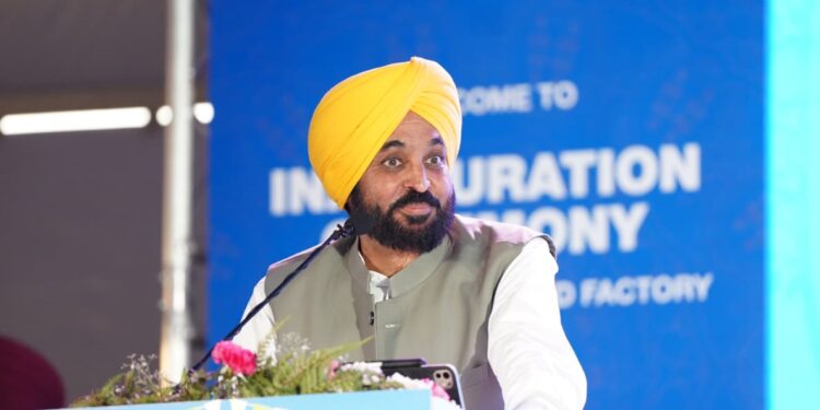 Ludhiana : ਮੁੱਖ ਮੰਤਰੀ ਭਗਵੰਤ ਮਾਨ ਅੱਜ ਲੁਧਿਆਣਾ ‘ਚ ਕੱਢੀ ਜਾ ਰਹੀ ਸ਼ੋਭਾ ਯਾਤਰਾ ਵਿੱਚ ਹੋਣਗੇ ਸ਼ਾਮਿਲ Ludhiana : ਮੁੱਖ ਮੰਤਰੀ ਭਗਵੰਤ ਮਾਨ ਅੱਜ ਲੁਧਿਆਣਾ ‘ਚ ਕੱਢੀ ਜਾ ਰਹੀ ਸ਼ੋਭਾ ਯਾਤਰਾ ਵਿੱਚ ਹੋਣਗੇ ਸ਼ਾਮਿਲ