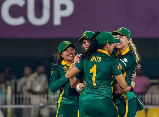 World Cup Semifinal : ਇੰਗਲੈਂਡ ਨੂੰ ਹਰਾ ਕੇ ਦੱਖਣੀ ਅਫਰੀਕਾ ਨੇ ਮਹਿਲਾ ਵਨਡੇ ਵਿਸ਼ਵ ਕੱਪ ਦੇ ਫਾਈਨਲ ਵਿੱਚ ਕੀਤਾ ਪ੍ਰਵੇਸ਼