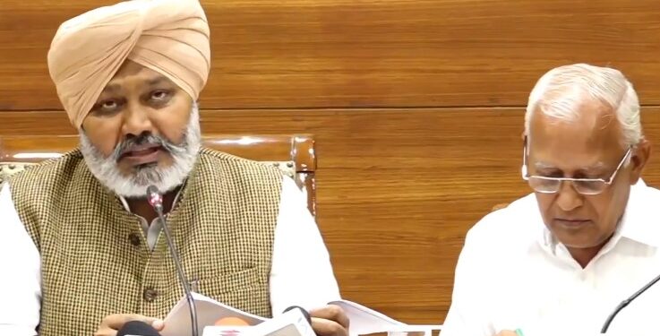 Cabinet meeting : ਪੰਜਾਬ ਕੈਬਨਿਟ ਦੀ ਮੀਟਿੰਗ ’ਚ ਲਏ ਗਏ ਅਹਿਮ ਫ਼ੈਸਲੇ, ਪੜ੍ਹੋ ਵੇਰਵਾ Cabinet meeting : ਪੰਜਾਬ ਕੈਬਨਿਟ ਦੀ ਮੀਟਿੰਗ ’ਚ ਲਏ ਗਏ ਅਹਿਮ ਫ਼ੈਸਲੇ, ਪੜ੍ਹੋ ਵੇਰਵਾ