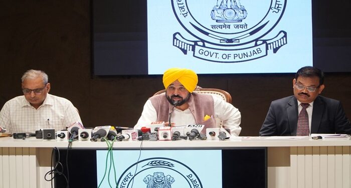 Punjab Cabinet meeting: ਪੰਜਾਬ ਕੈਬਨਿਟ ਦੀ ਮੀਟਿੰਗ ‘ਚ ਲਏ ਗਏ ਕਈ ਵੱਡੇ ਫੈਸਲੇ Punjab Cabinet meeting: ਪੰਜਾਬ ਕੈਬਨਿਟ ਦੀ ਮੀਟਿੰਗ ‘ਚ ਲਏ ਗਏ ਕਈ ਵੱਡੇ ਫੈਸਲੇ