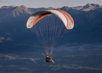 Himachal ਵਿੱਚ ਕੈਨੇਡੀਅਨ ਮਹਿਲਾ ਪੈਰਾਗਲਾਈਡਰ ਲਾਪਤਾ
