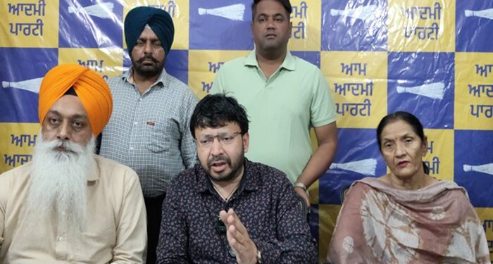 Punjab : ਮੰਤਰੀ ਡਾ. ਰਵਜੋਤ ਸਿੰਘ ਨੇ ਚੀਫ ਜਸਟਿਸ ਦੇ ਅਪਮਾਨ ਨੂੰ ਦੱਸਿਆ ਸੰਵਿਧਾਨ ਅਤੇ ਦਲਿਤ ਸਮਾਜ ’ਤੇ ਹਮਲਾ