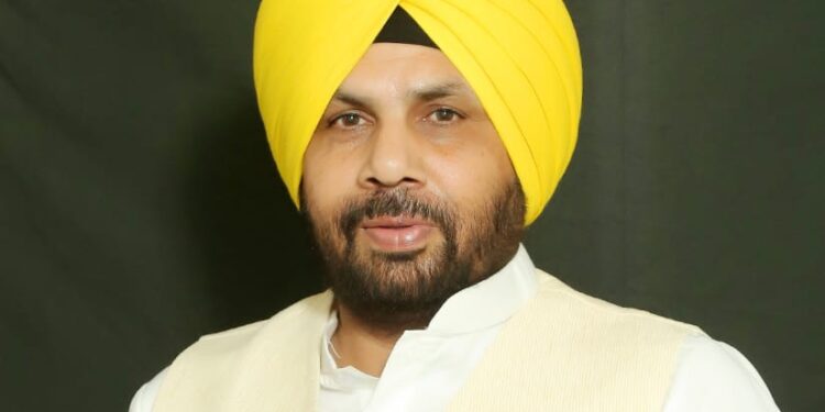 PUNJAB : ਮਰਹੂਮ ਸਰਦਾਰ ਬੂਟਾ ਸਿੰਘ ‘ਤੇ ਟਿੱਪਣੀ ਰਾਹੀਂ ਰਾਜਾ ਵੜਿੰਗ ਨੇ ਆਪਣੀ ਮਨੂਵਾਦੀ ਸੋਚ ਦਾ ਪ੍ਰਗਟਾਵਾ ਕੀਤਾ :  ਹਰਭਜਨ ਸਿੰਘ ਈ.ਟੀ.ਓ.