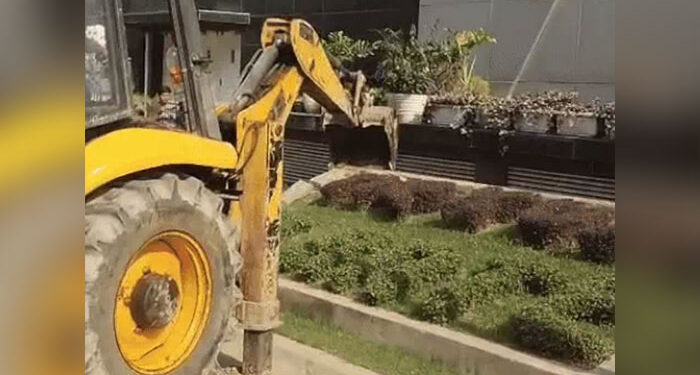 Chandigarh: ਏਲਾਂਤੇ ਮਾਲ ਦੀ ਗੈਰ-ਕਾਨੂੰਨੀ ਉਸਾਰੀ ਢਾਹੀ ਗਈ: ਕੱਲ੍ਹ ਜਾਰੀ ਕੀਤਾ ਗਿਆ ਸੀ ਕਾਰਨ ਦੱਸੋ ਨੋਟਿਸ