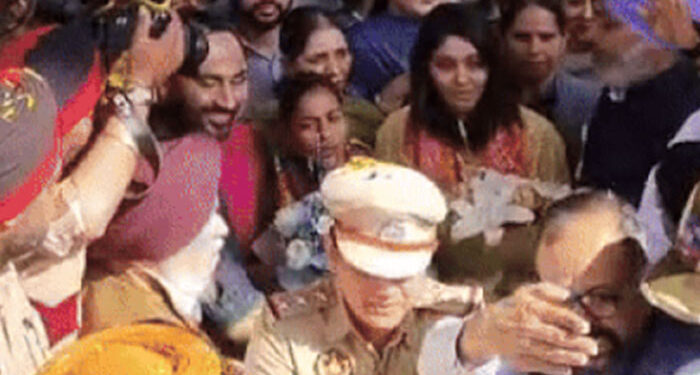 Sports: ਚੰਡੀਗੜ੍ਹ ਏਅਰਪੋਰਟ ‘ਤੇ ਵਿਸ਼ਵ ਚੈਂਪੀਅਨ ਧੀਆਂ ਦਾ ਸ਼ਾਨਦਾਰ ਸਵਾਗਤ