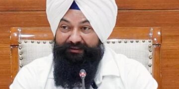Punjab ਰਾਜ ਅਨੁਸੂਚਿਤ ਜਾਤੀਆਂ ਕਮਿਸ਼ਨ ਵਲੋਂ ਅਮਰਿੰਦਰ ਸਿੰਘ ਰਾਜਾ ਵੜਿੰਗ ਵਲੋਂ ਬੂਟਾ ਸਿੰਘ ਪ੍ਰਤੀ ਵਰਤੀ ਸ਼ਬਦਾਵਲੀ ਸਬੰਧੀ ਸੂ ਮੋਟੋ ਨੋਟਿਸ ਲਿਆ Punjab ਰਾਜ ਅਨੁਸੂਚਿਤ ਜਾਤੀਆਂ ਕਮਿਸ਼ਨ ਵਲੋਂ ਅਮਰਿੰਦਰ ਸਿੰਘ ਰਾਜਾ ਵੜਿੰਗ ਵਲੋਂ ਬੂਟਾ ਸਿੰਘ ਪ੍ਰਤੀ ਵਰਤੀ ਸ਼ਬਦਾਵਲੀ ਸਬੰਧੀ ਸੂ ਮੋਟੋ ਨੋਟਿਸ ਲਿਆ